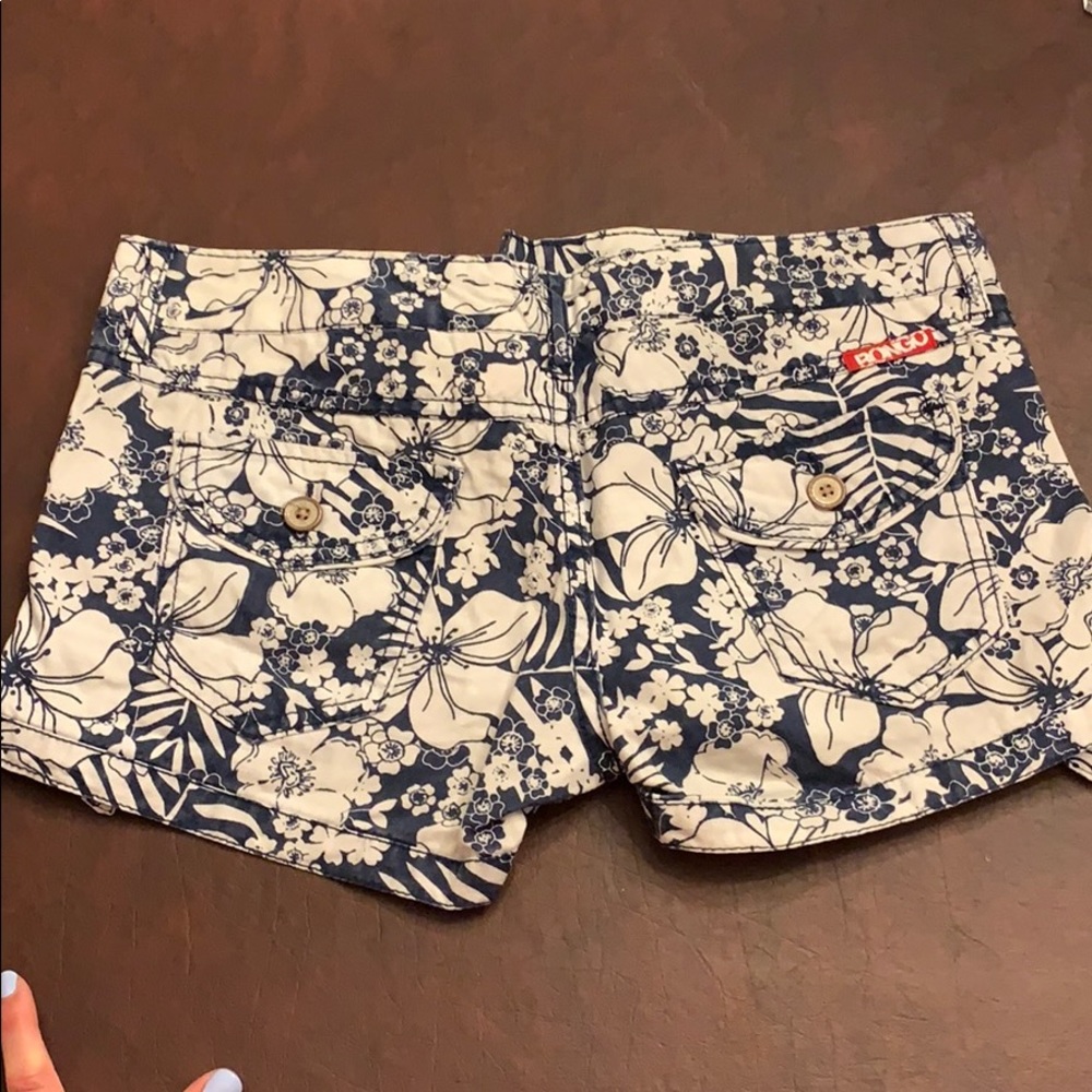 Blue and white Shorts - Picture 3 of 6